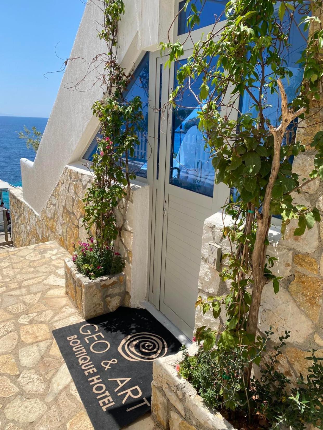 Geo & Art Boutique Hotel Himara Bagian luar foto