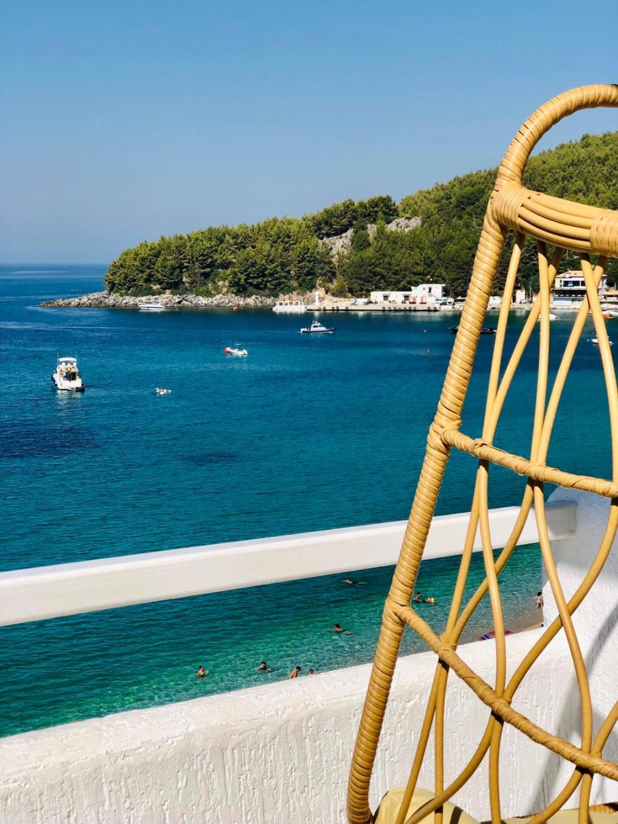Geo & Art Boutique Hotel Himara Bagian luar foto