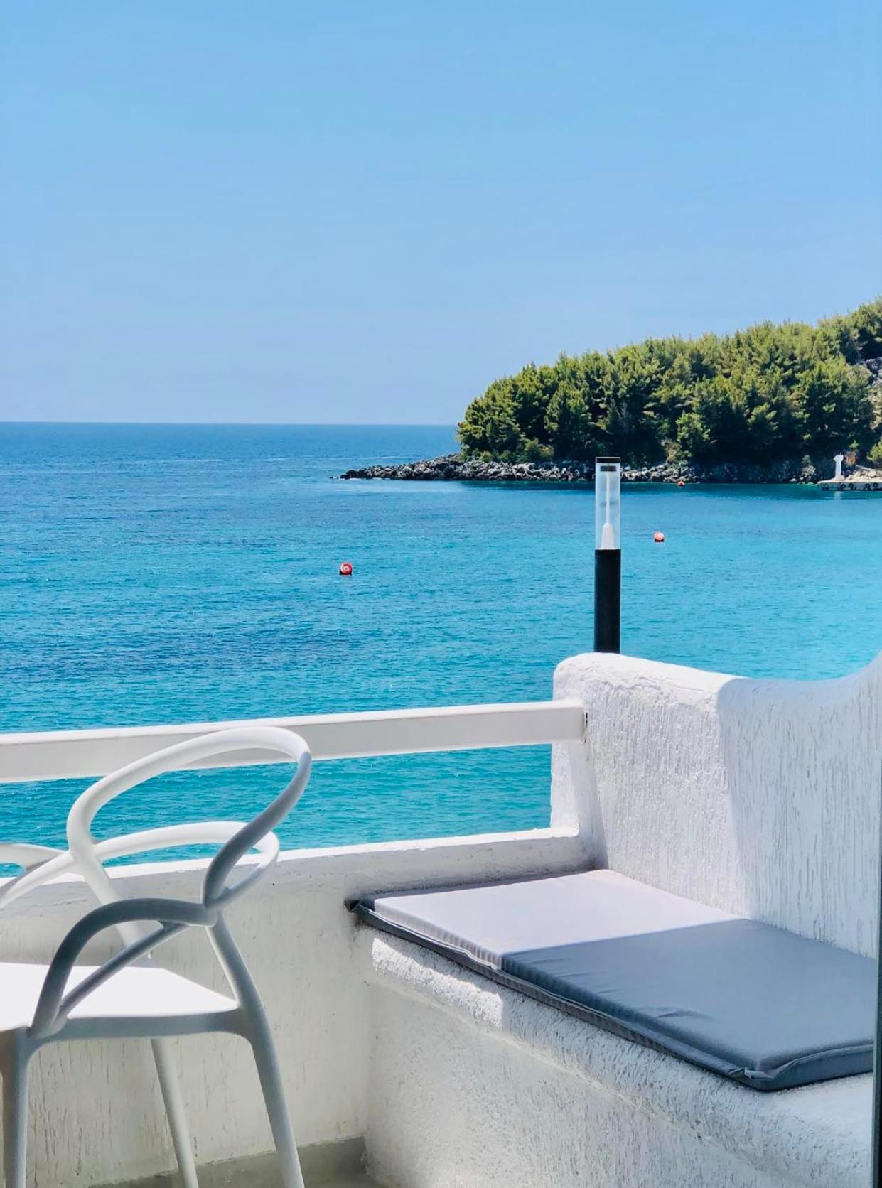 Geo & Art Boutique Hotel Himara Bagian luar foto