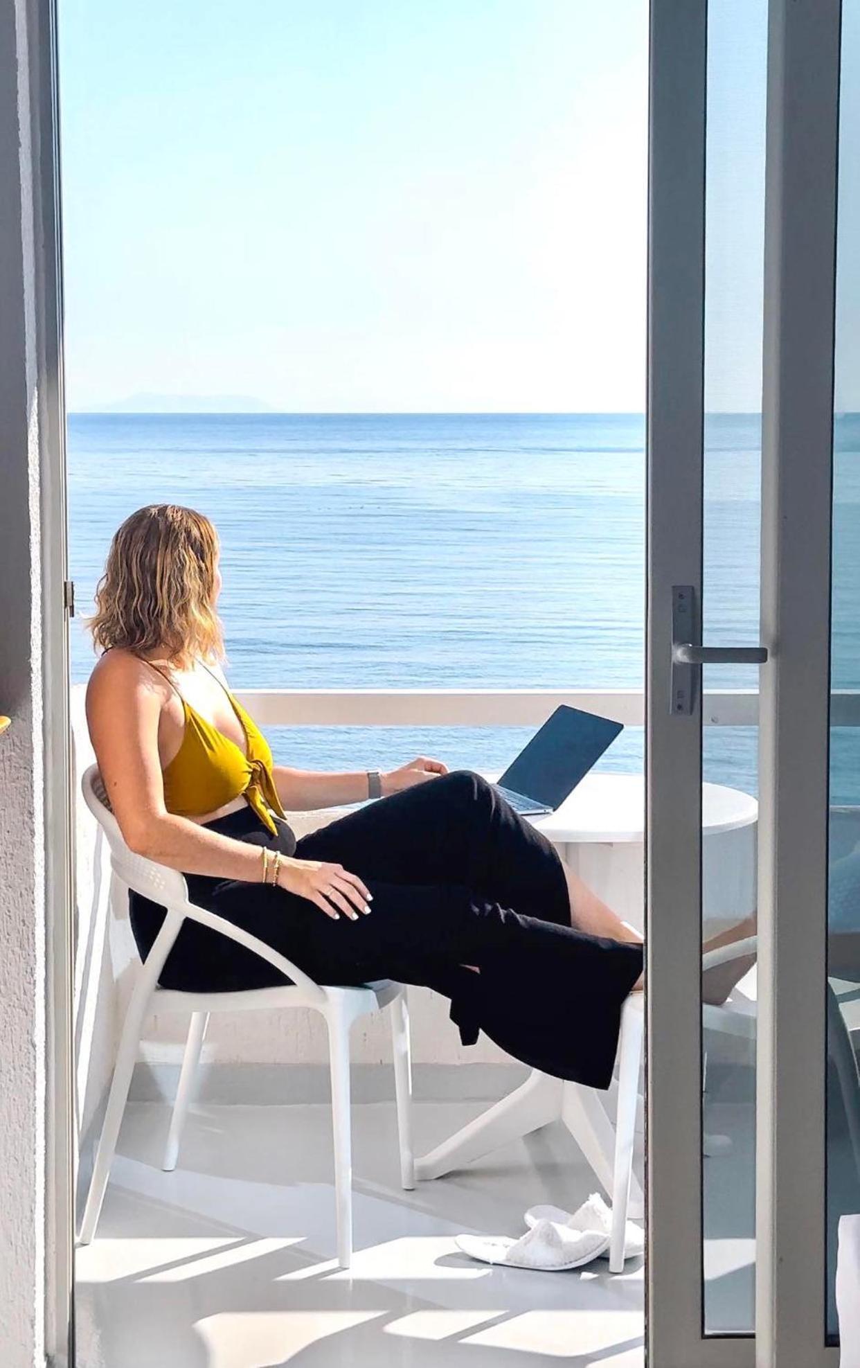 Geo & Art Boutique Hotel Himara Bagian luar foto