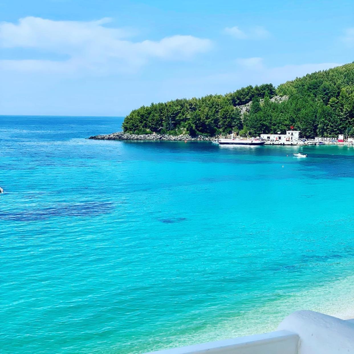 Geo & Art Boutique Hotel Himara Bagian luar foto
