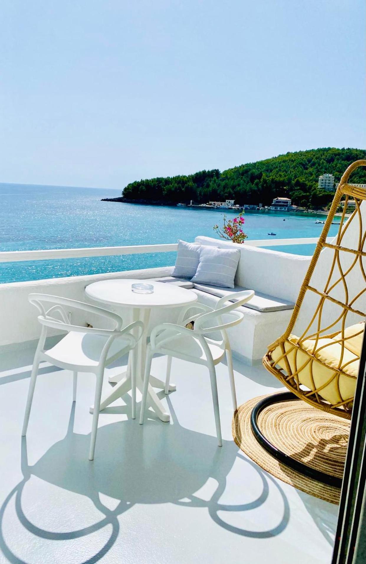 Geo & Art Boutique Hotel Himara Bagian luar foto